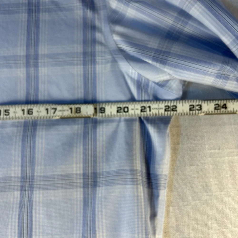 Banana Republic Non-Iron Slim‎ Fit Large Blue Plaid Long Sleeve  Button Up Shirt